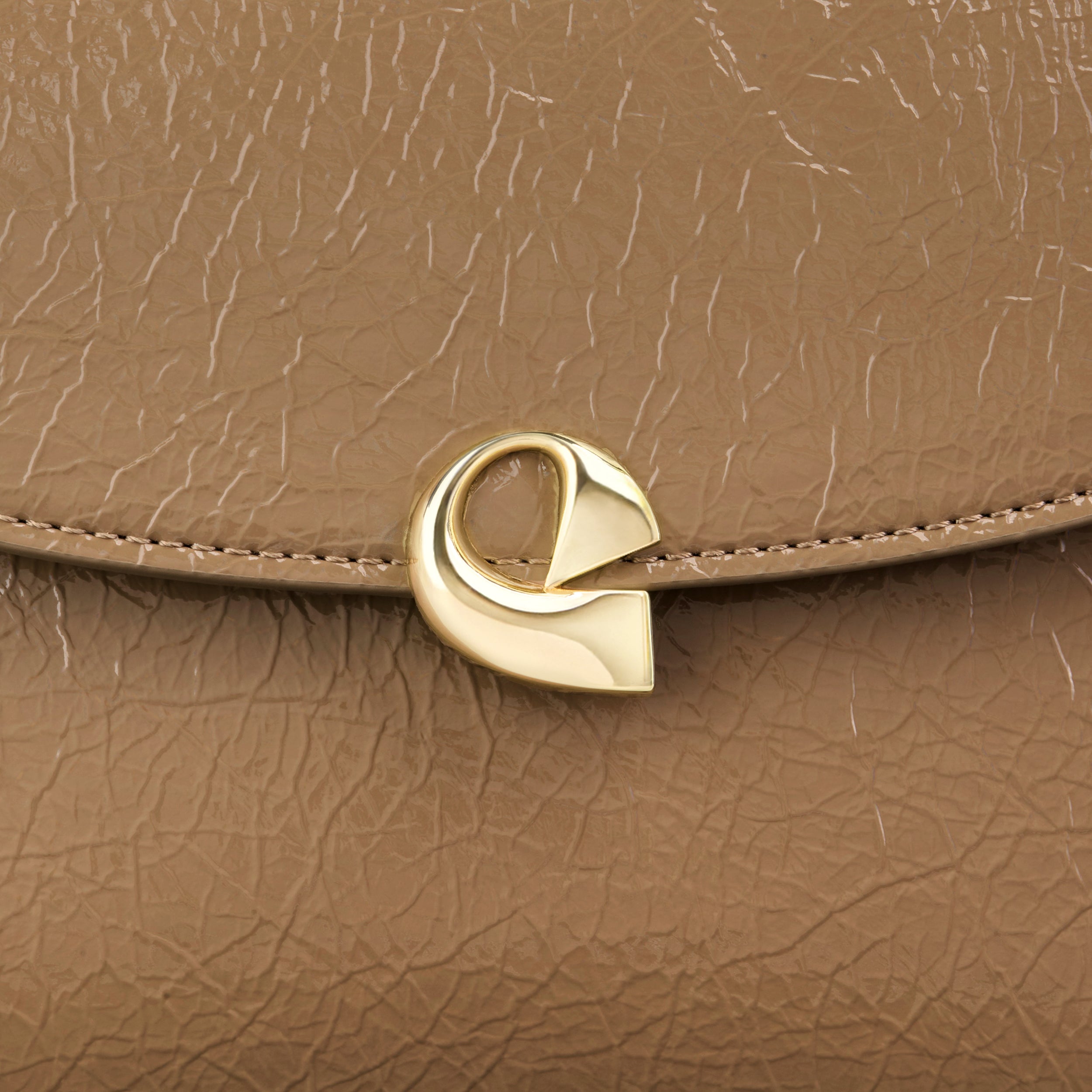 Sac Aura précieuse naplack caramel