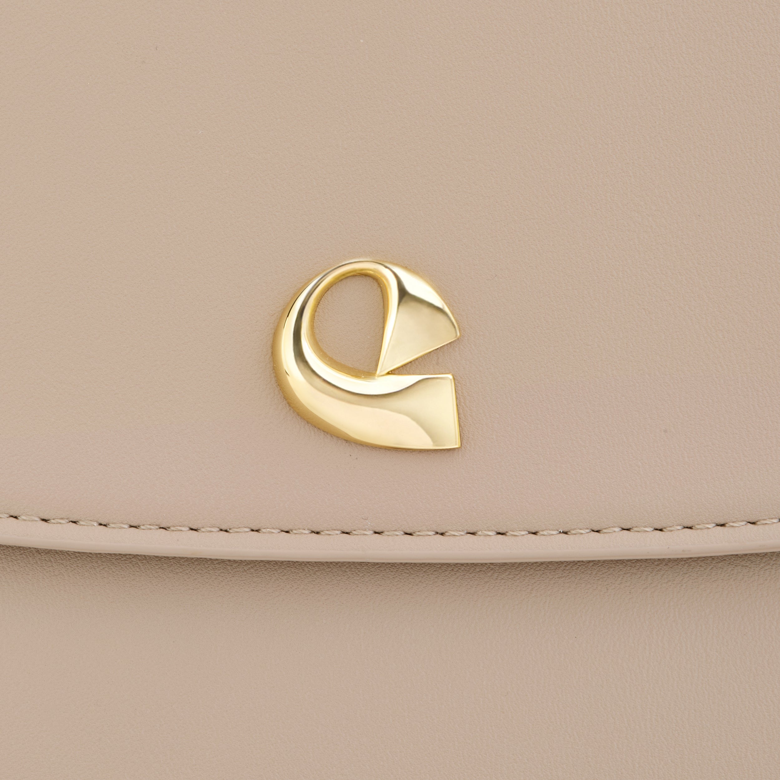 Sac Aura Spacieuse - Suede Sable